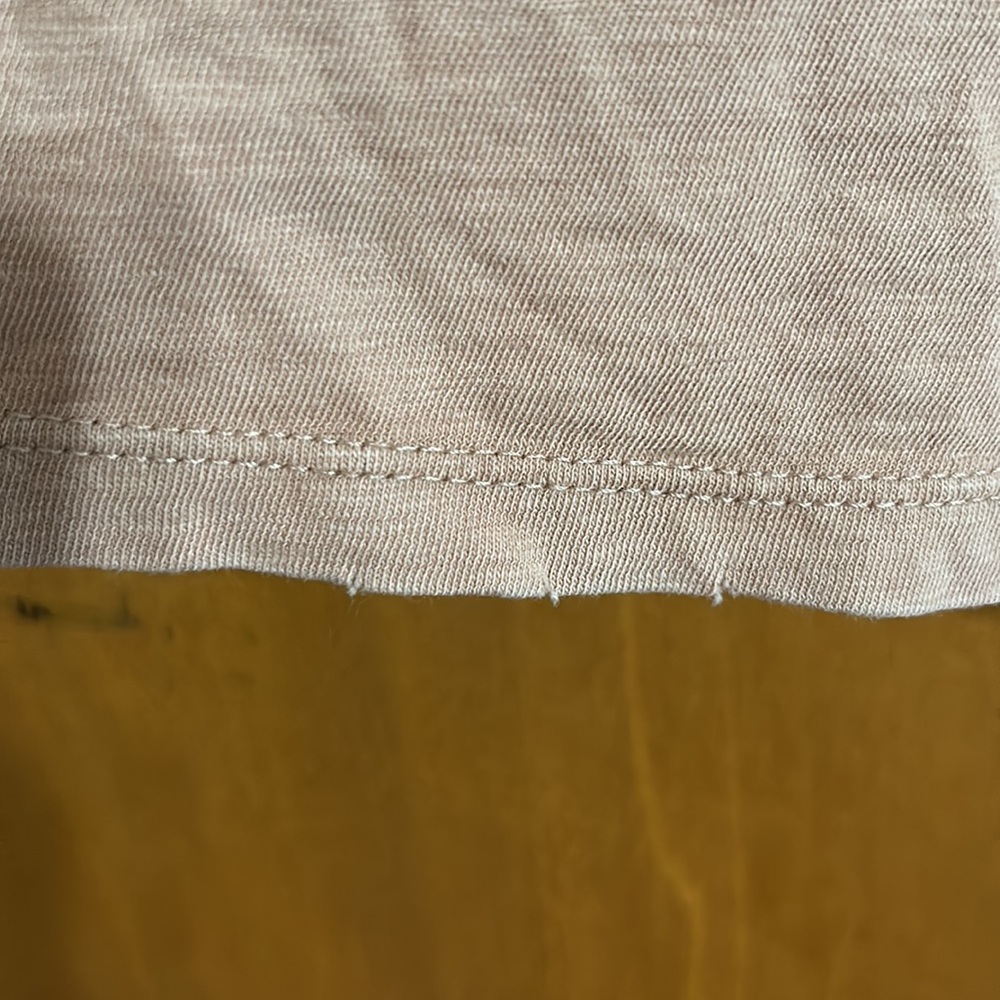 Distressed Lounge Top - Picture 2 of 3